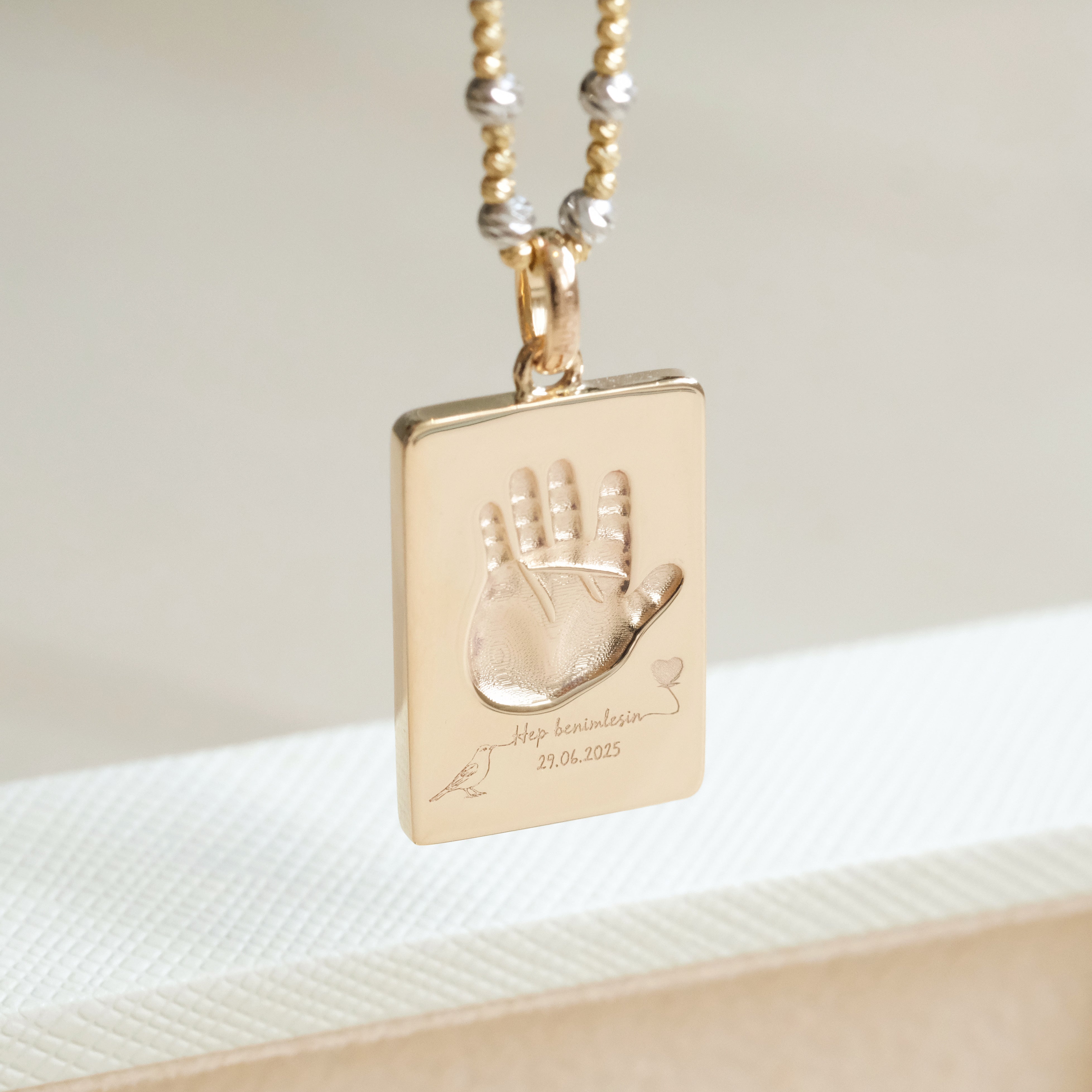 18K Solid Gold Mum Personalised Pendant Rectangular