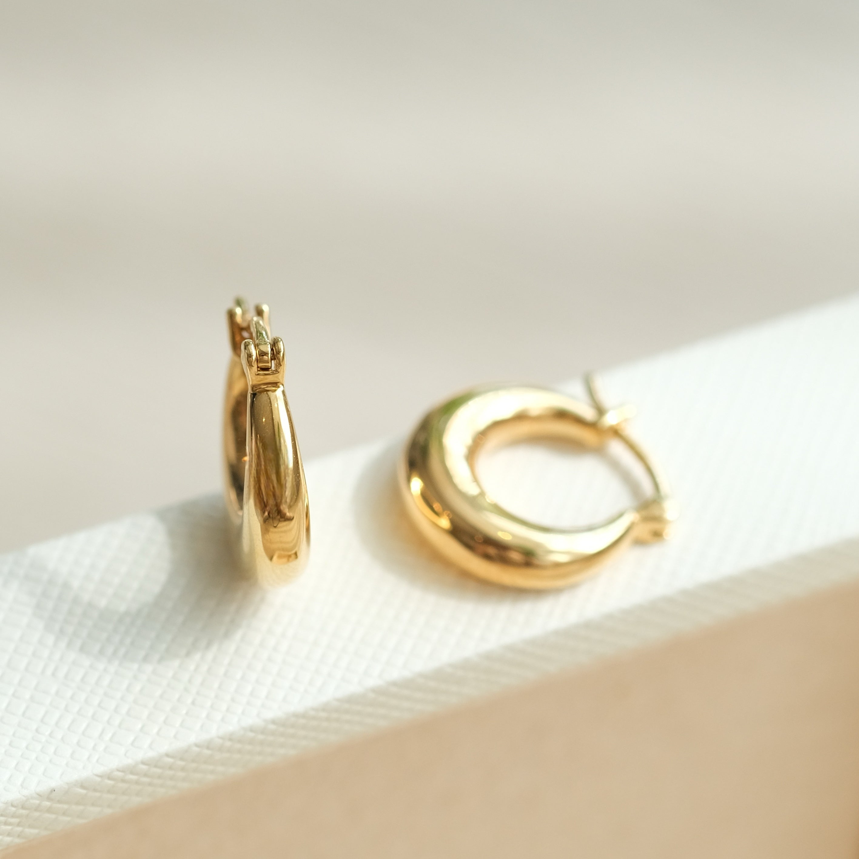 Small Tapered Hoop