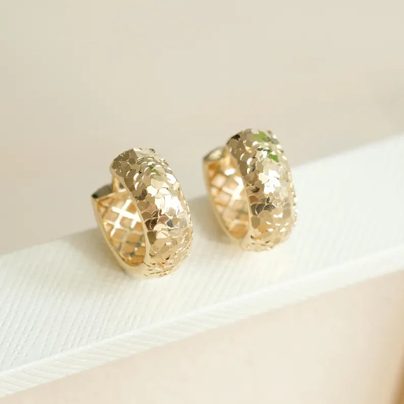 Chubby Faceted Hoops