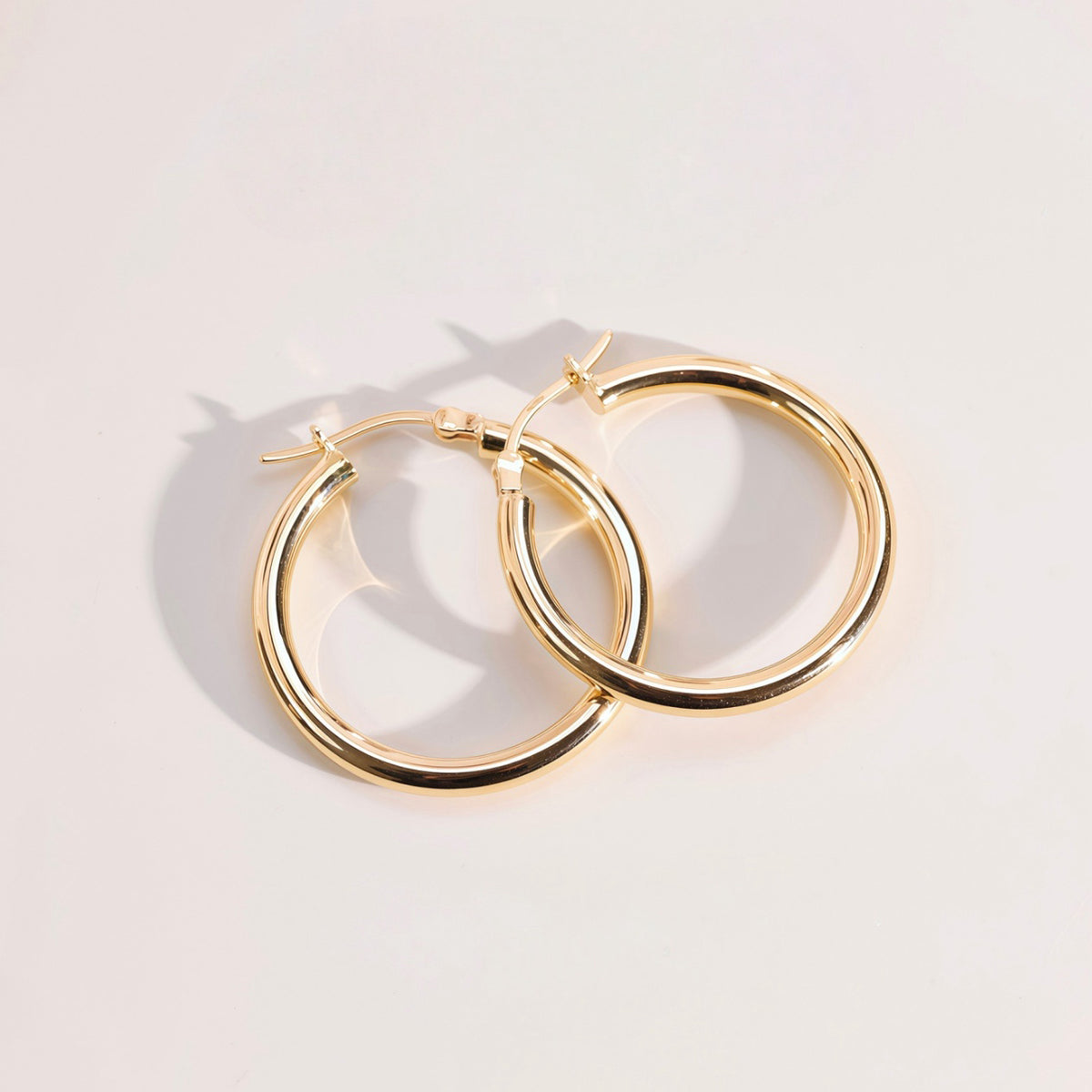 Everyday Thin Plain Hoop
