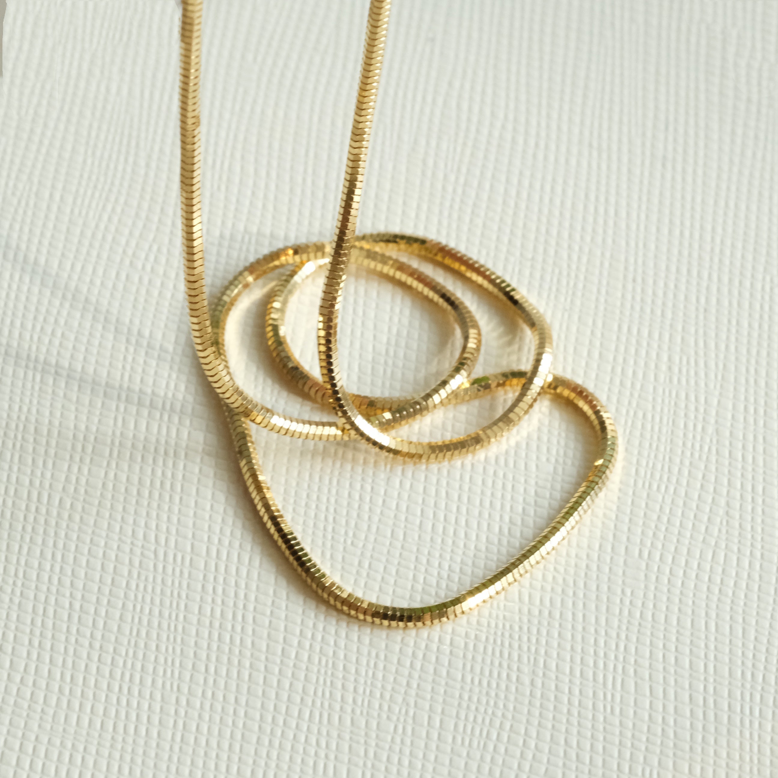 Round Herringbone Necklace