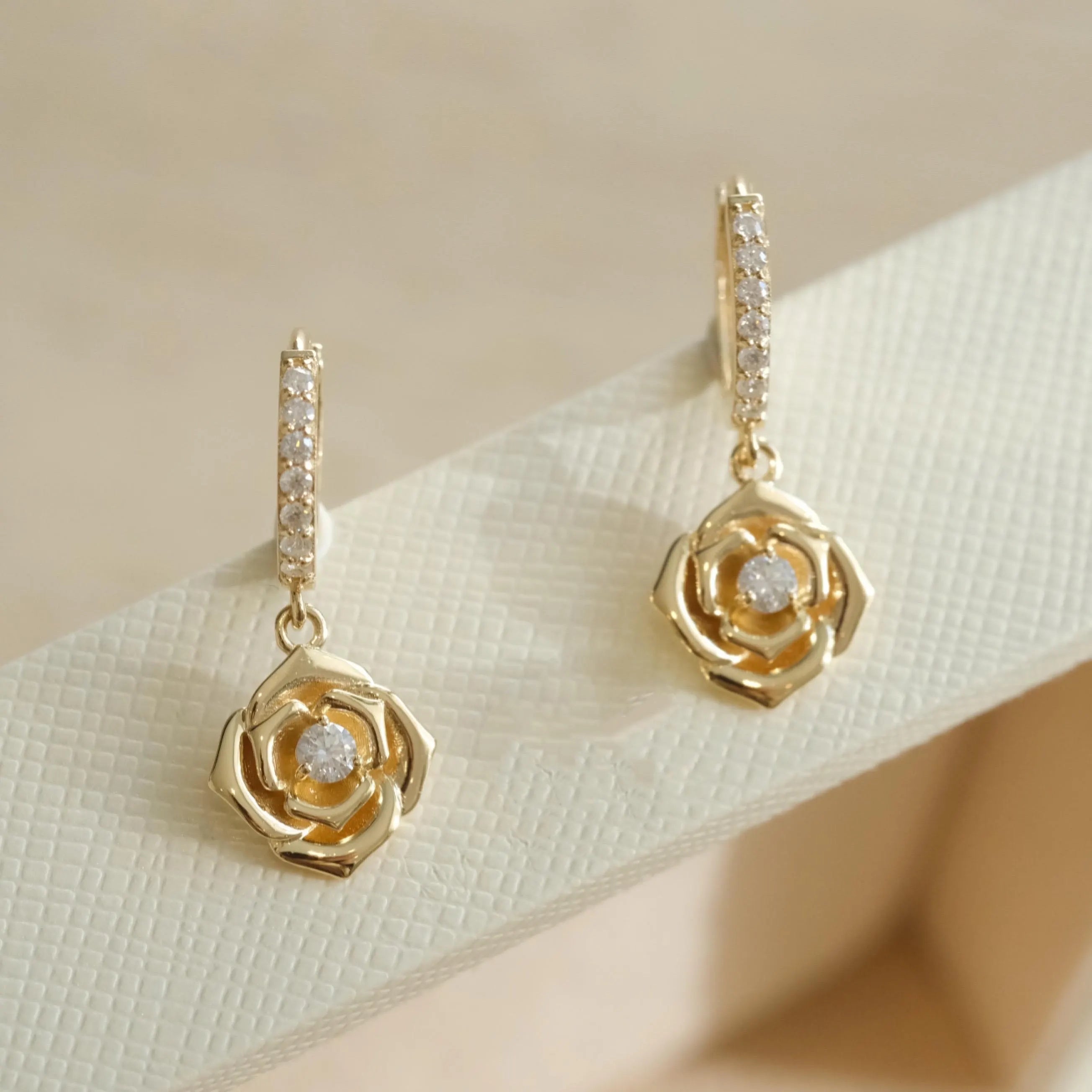 Dangling Rose Earrings