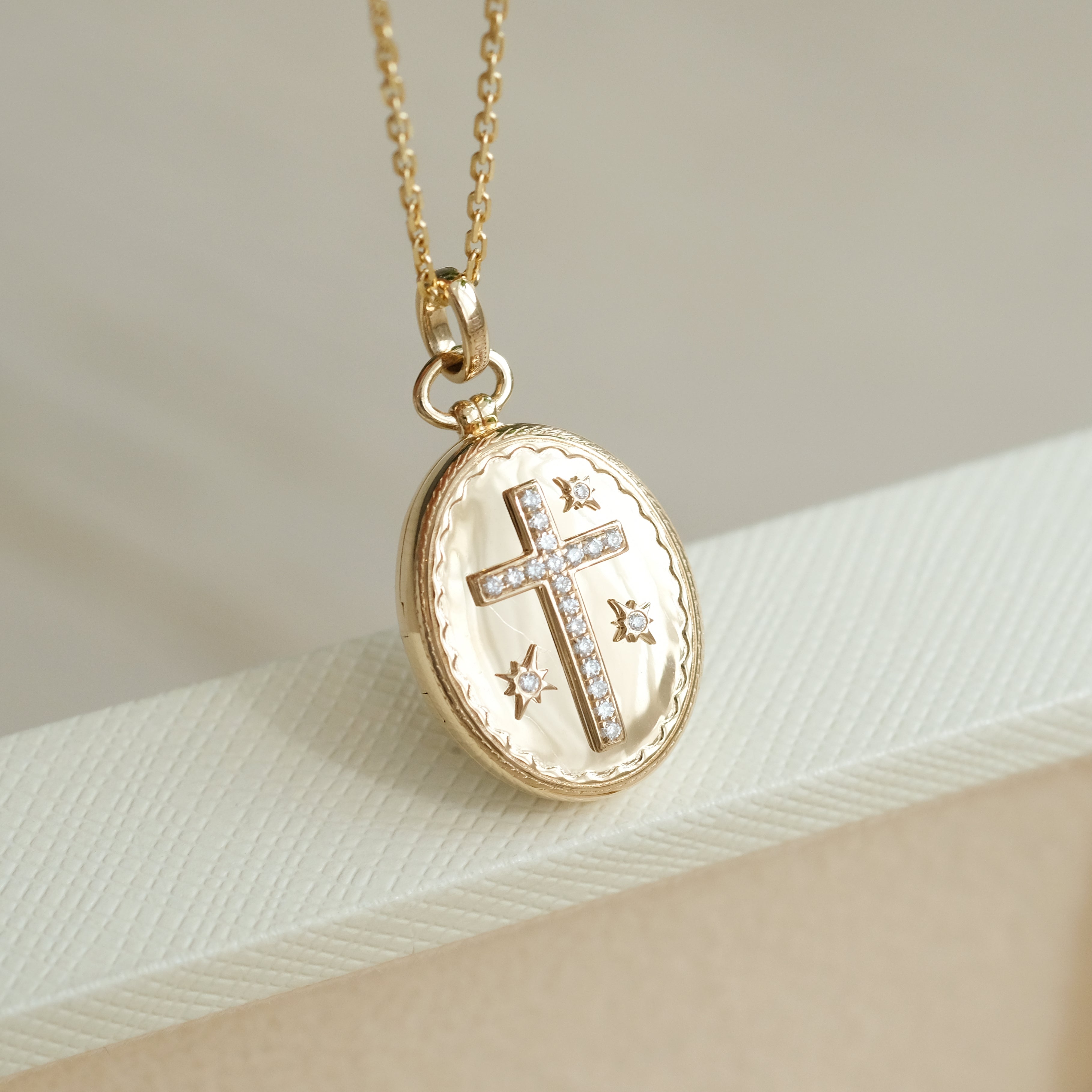 Cross Photo Locket