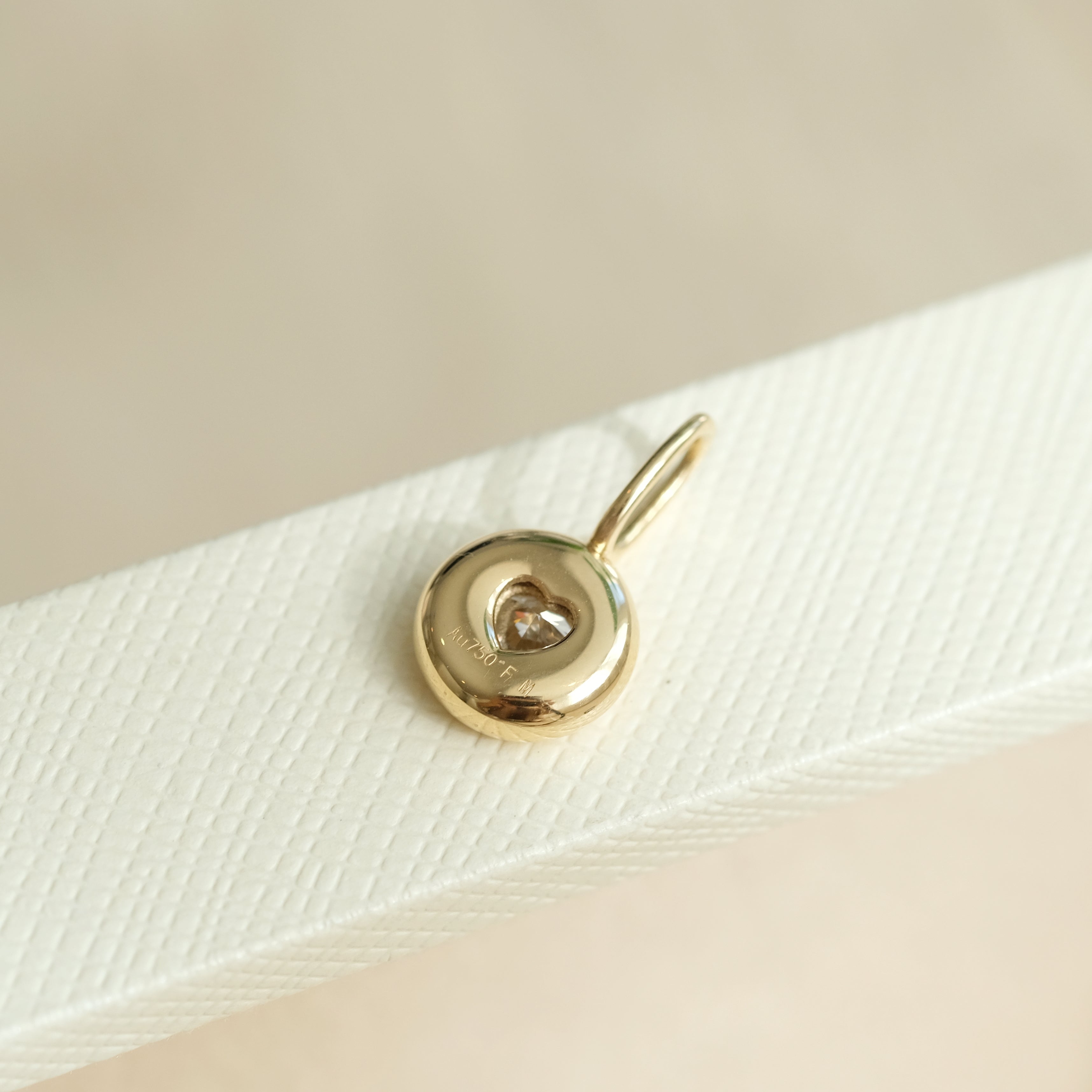 Dainty Solitaire Pendant