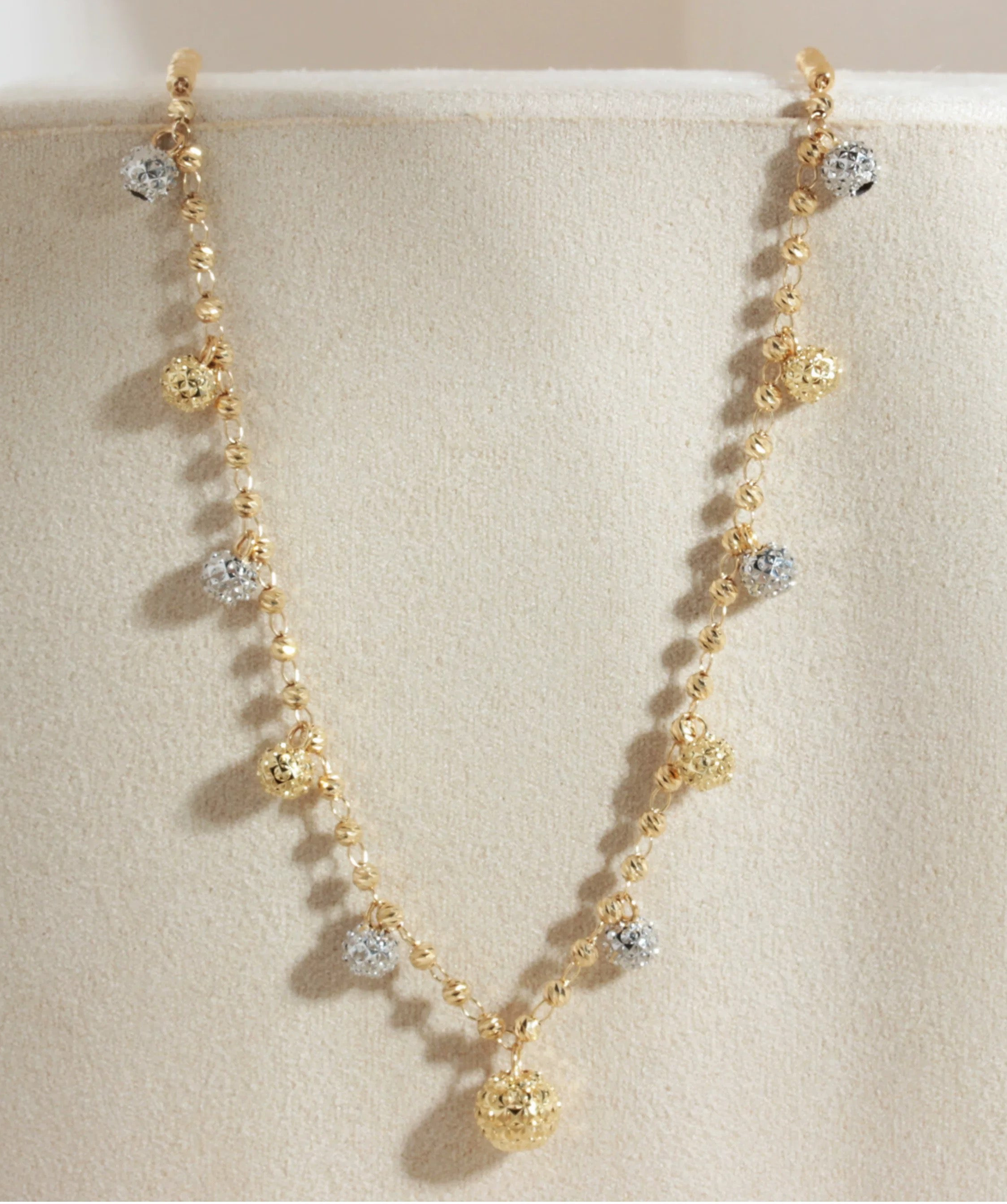Two tone ball necklace