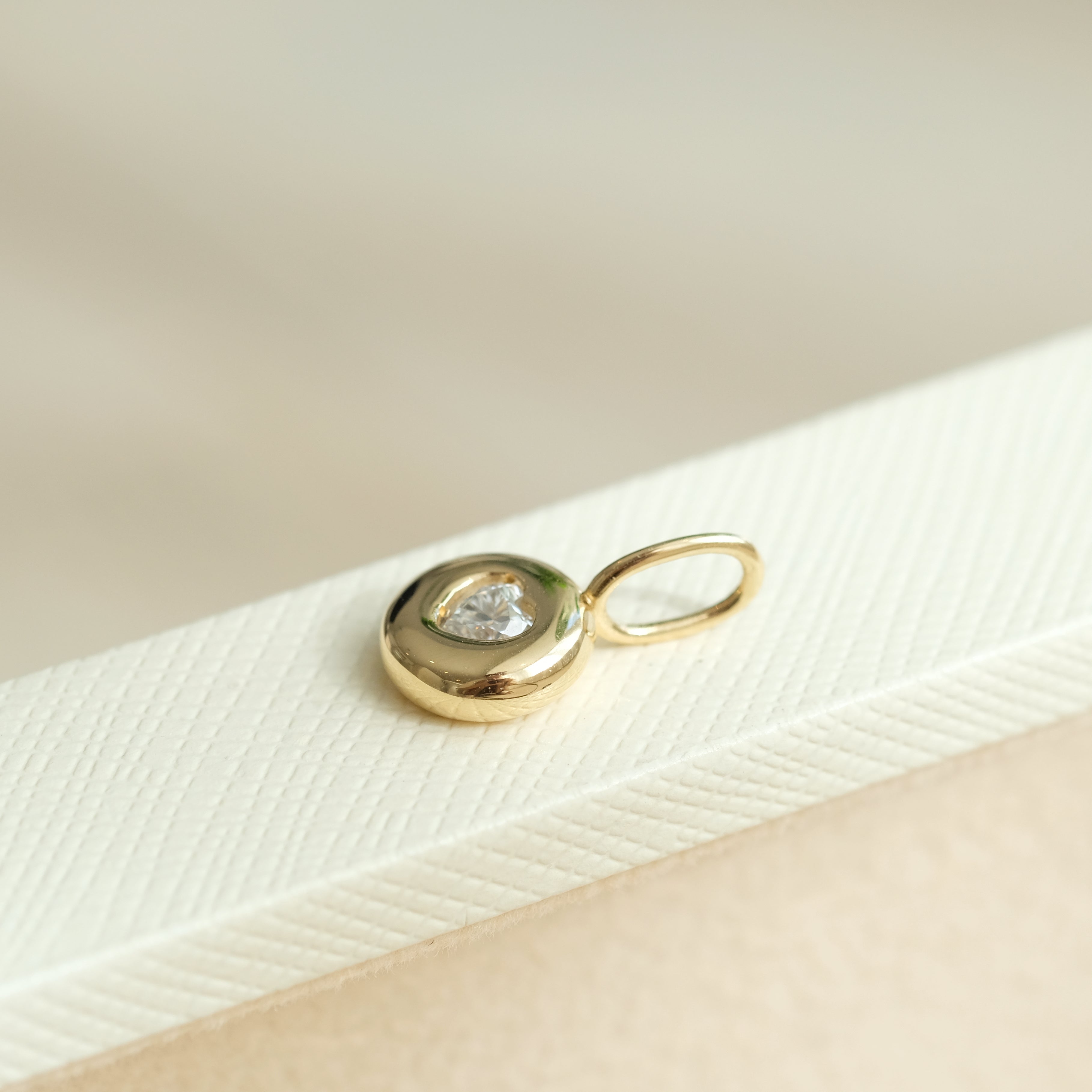 Dainty Solitaire Pendant