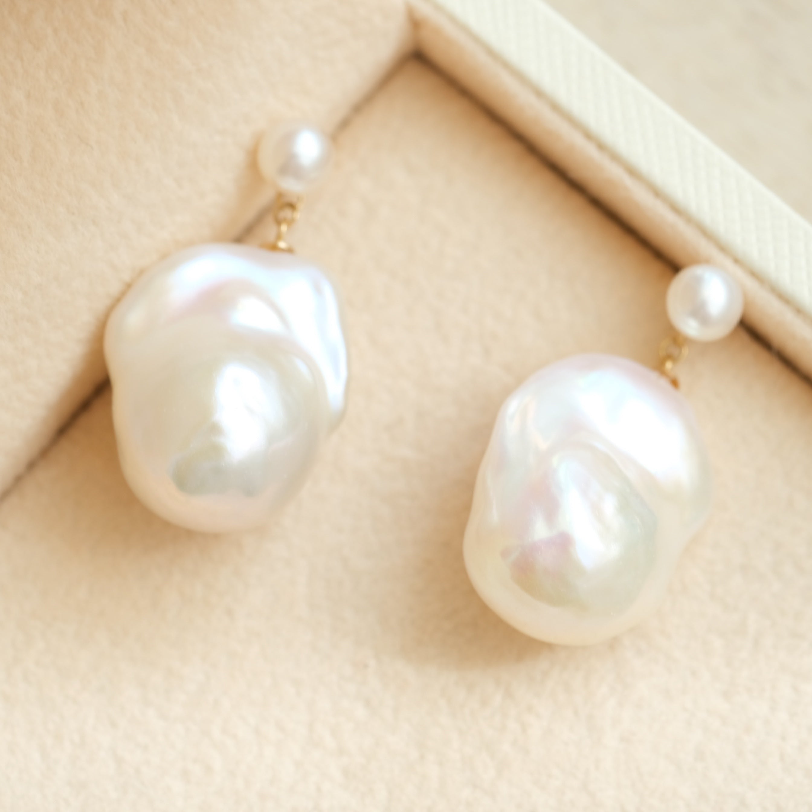 Baroque Pearl Earrings