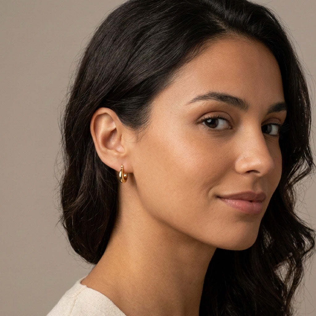 Minimalist Tapered Hoop