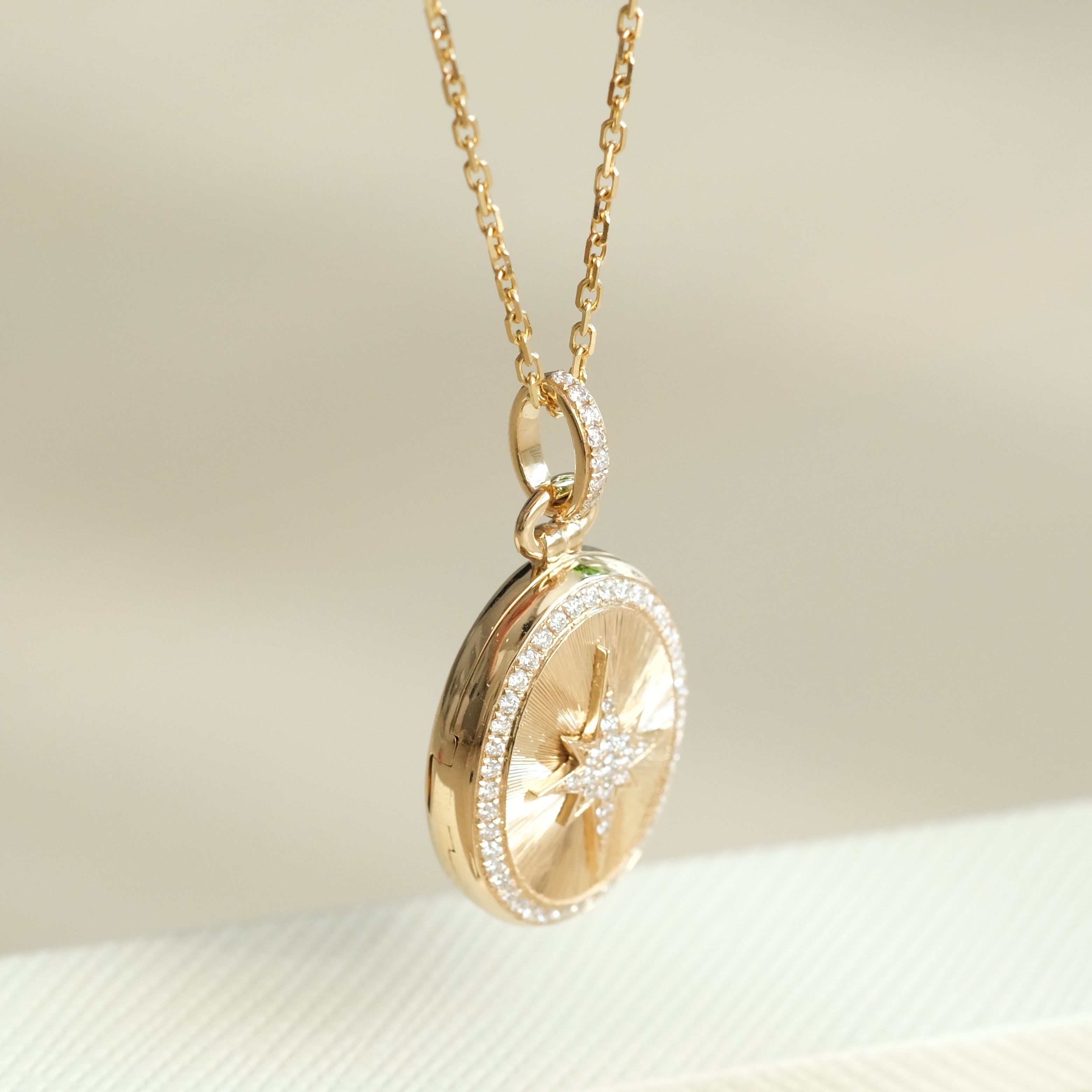 Brushed Eight Point Star Photo Locket