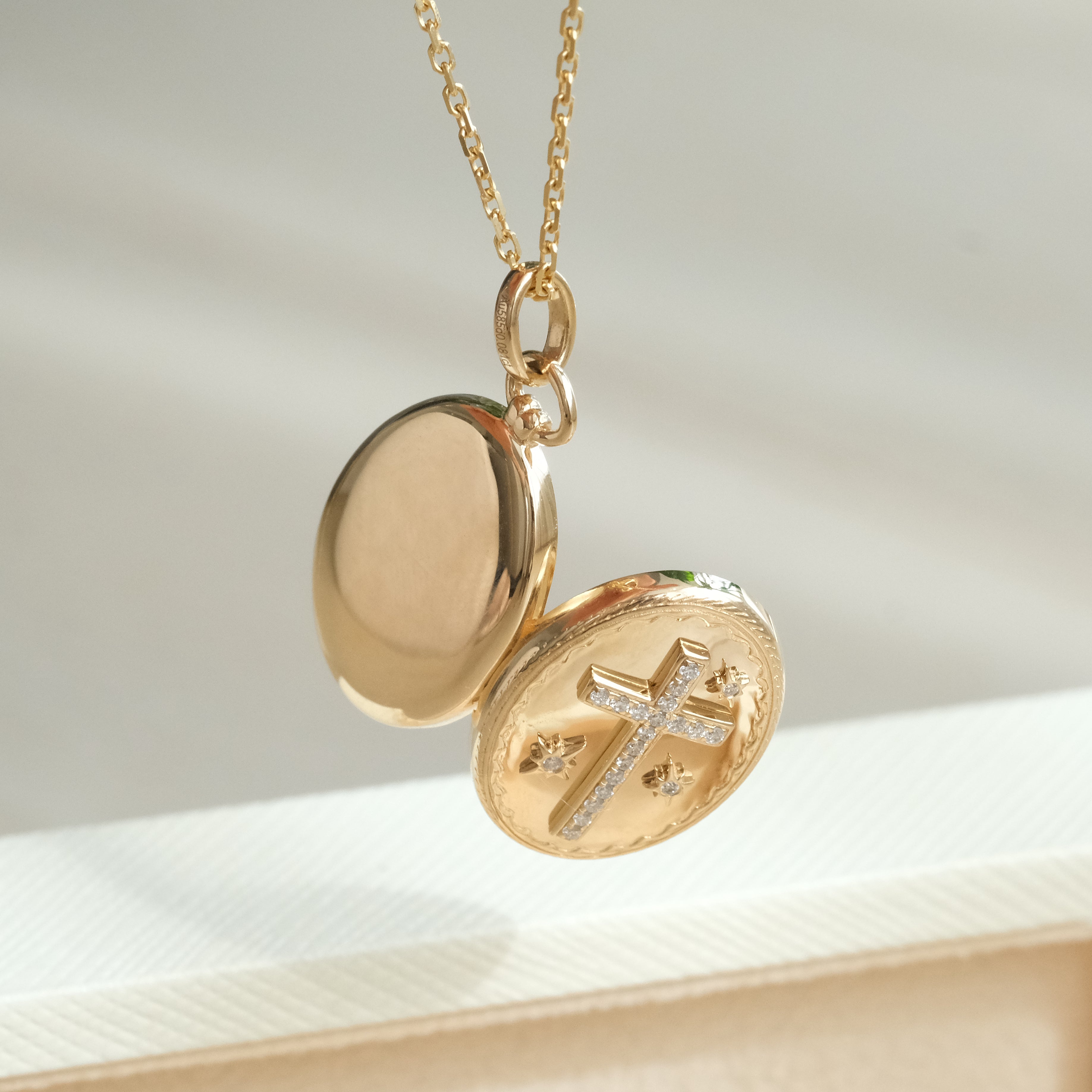 Cross Photo Locket