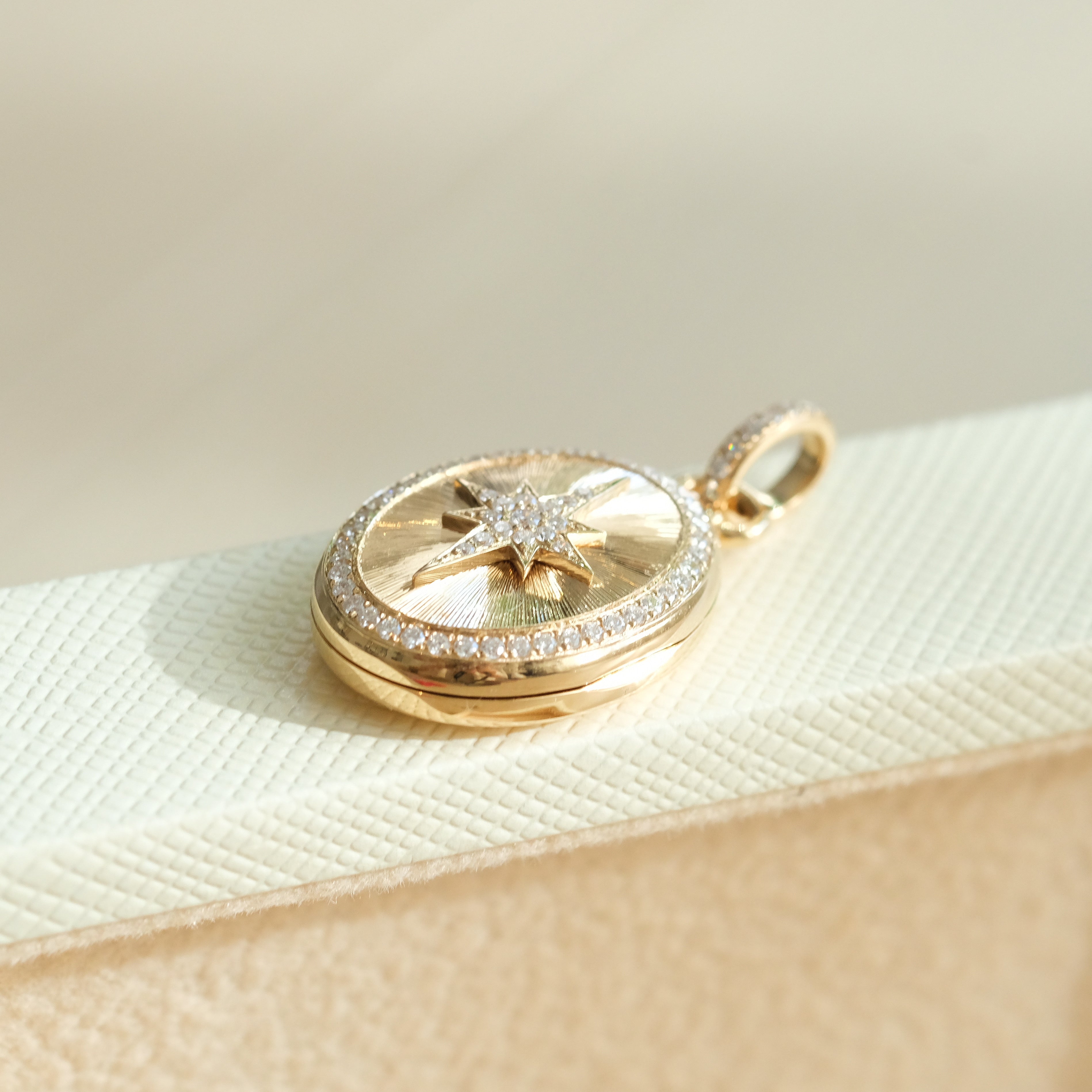 Brushed Eight Point Star Photo Locket