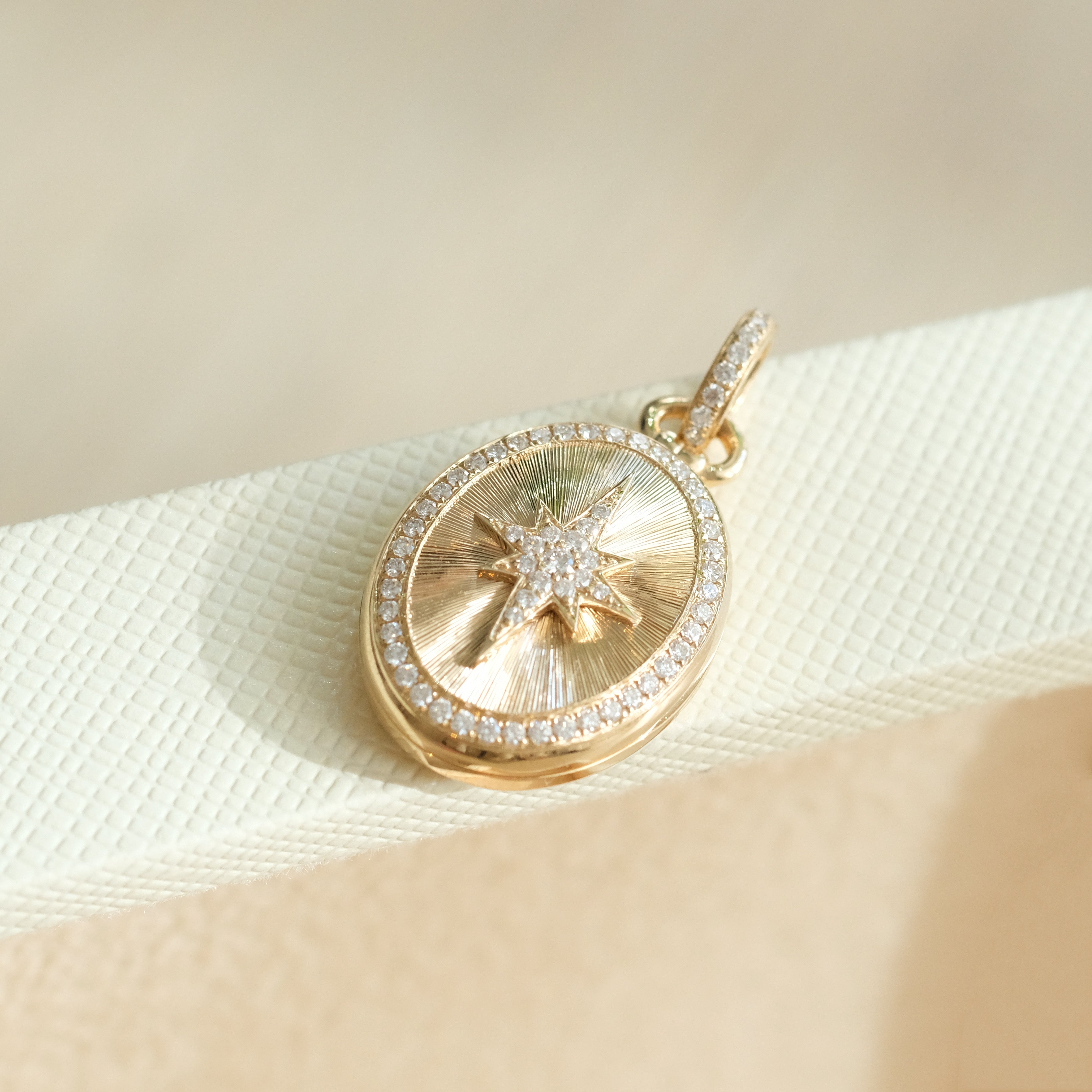 Brushed Eight Point Star Photo Locket