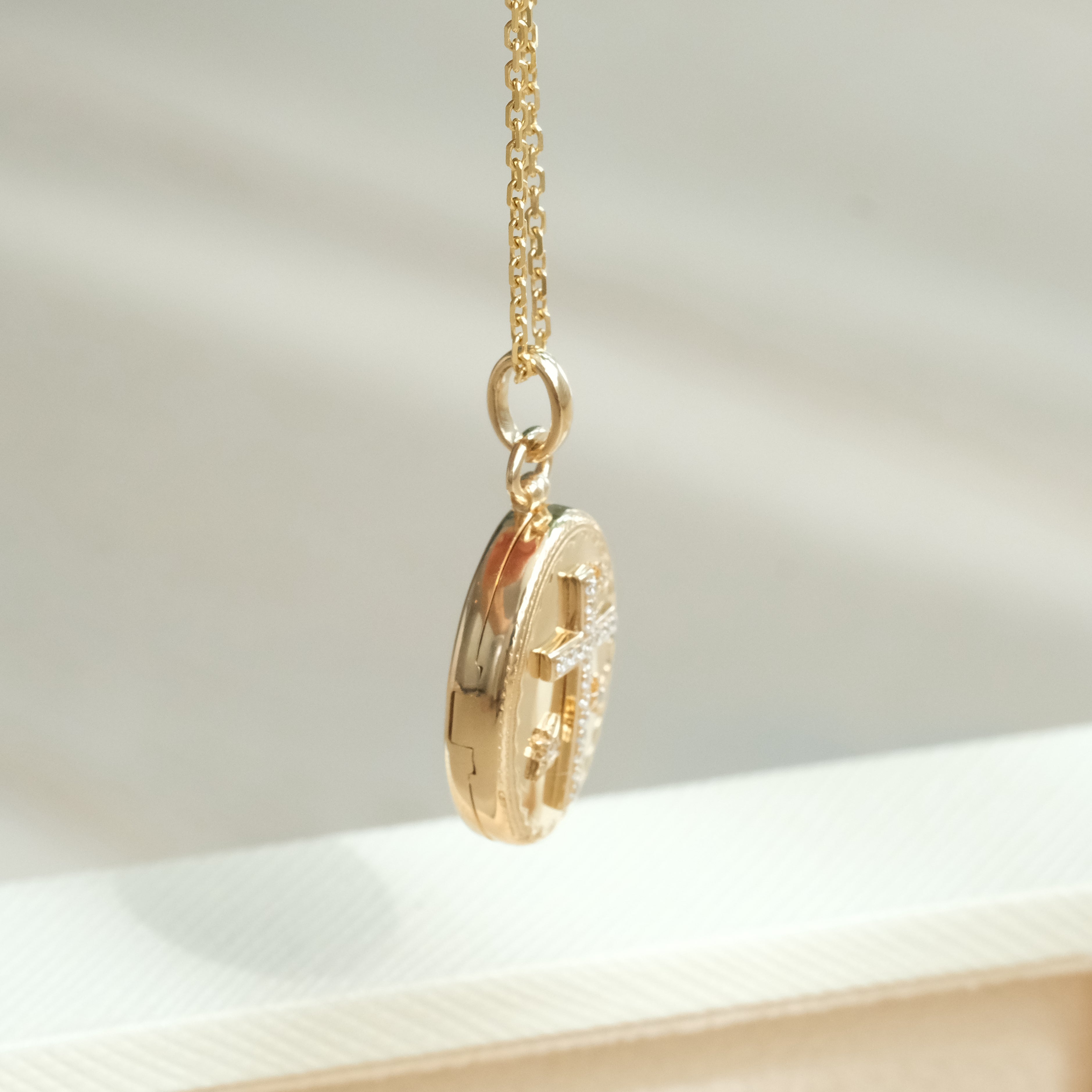 Cross Photo Locket