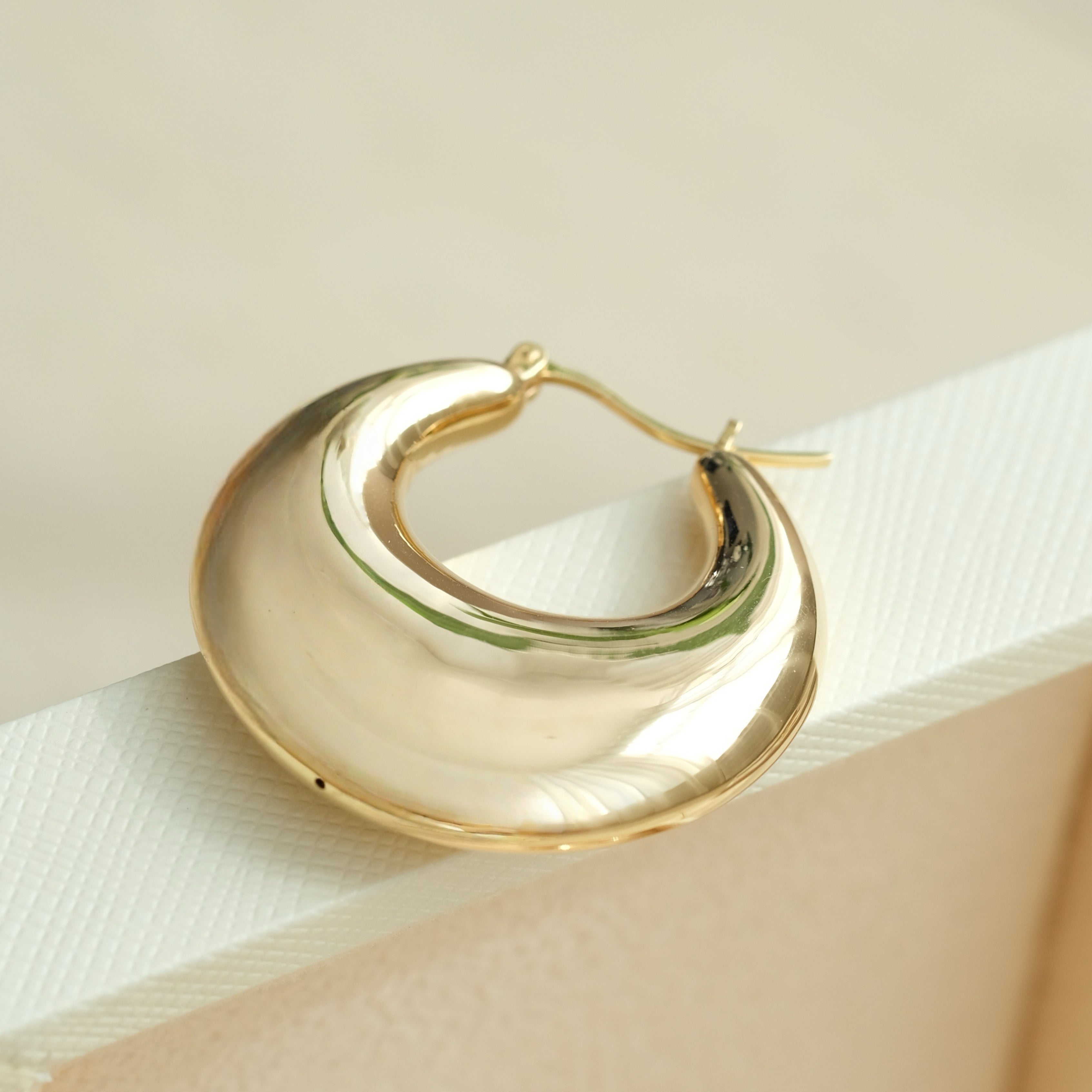 Chunky Tapered Hoops