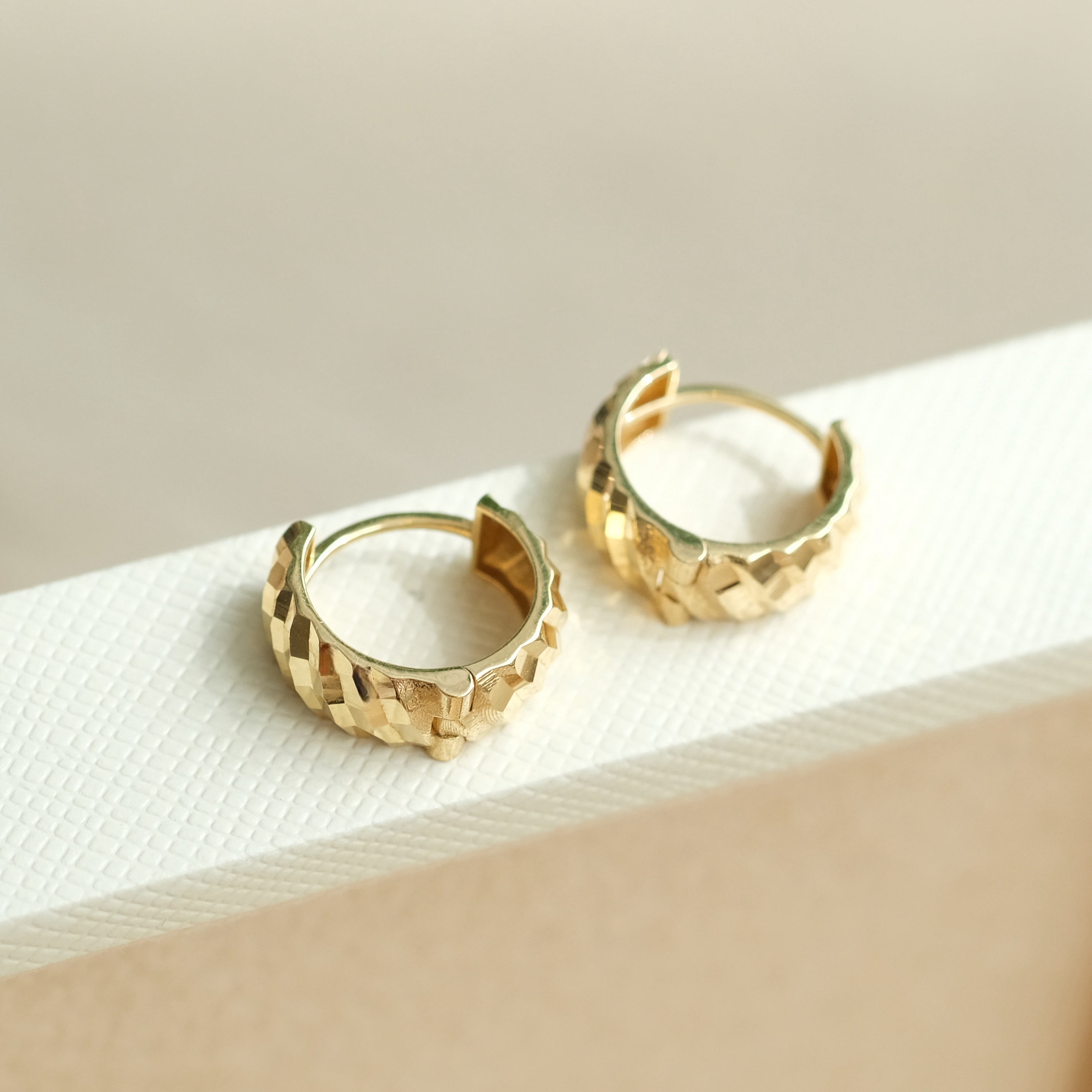 Laser Cut Round Hoop