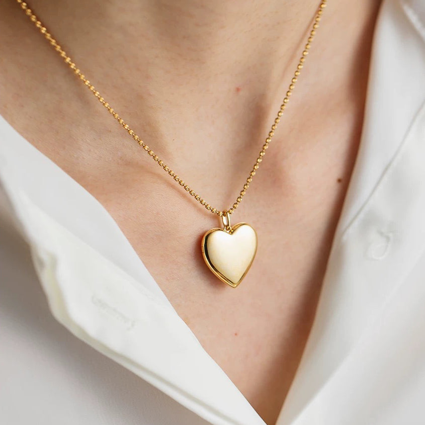 18K Solid Gold Heart Photo Locket
