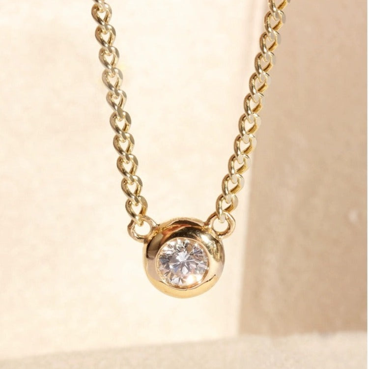 Single Diamond Curb Chain Necklace