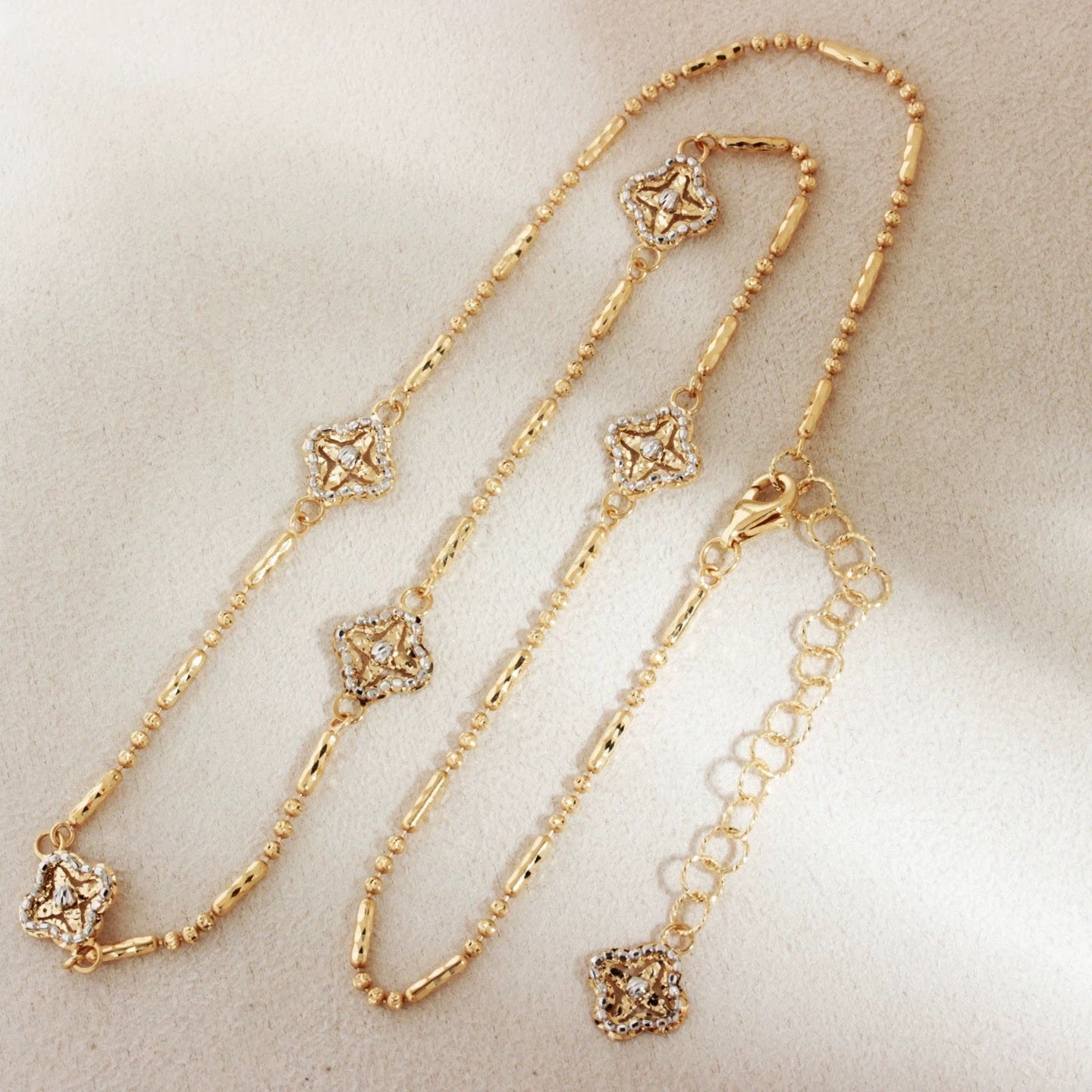 Small Clover Necklace