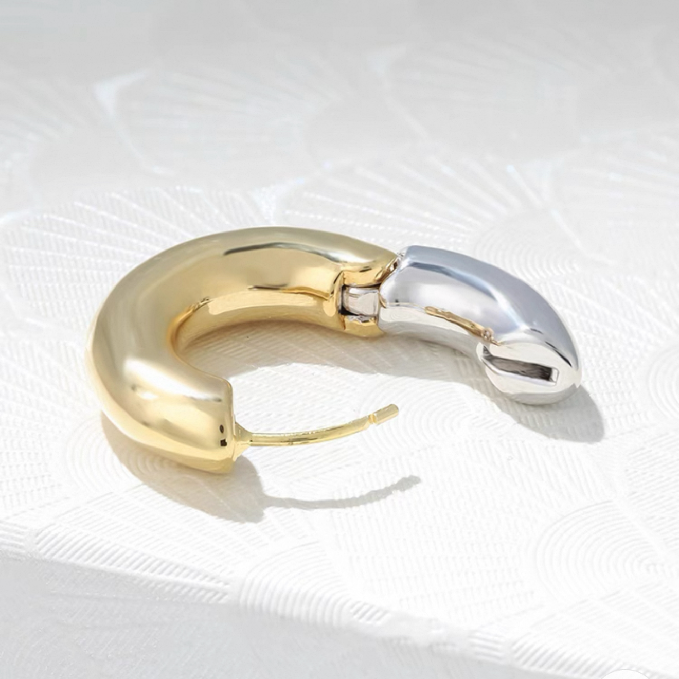 Two Tone Tube Hoop