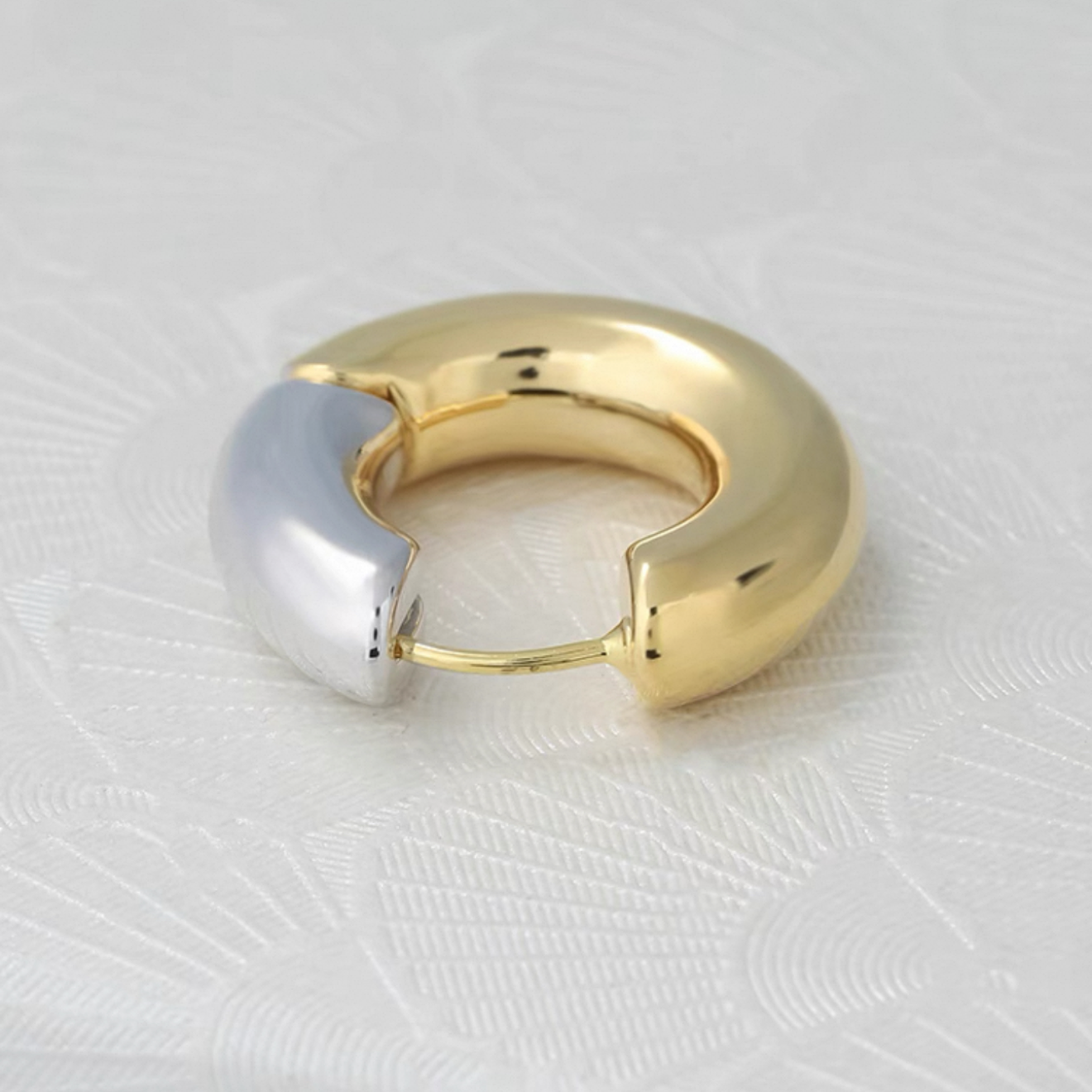Two Tone Tube Hoop