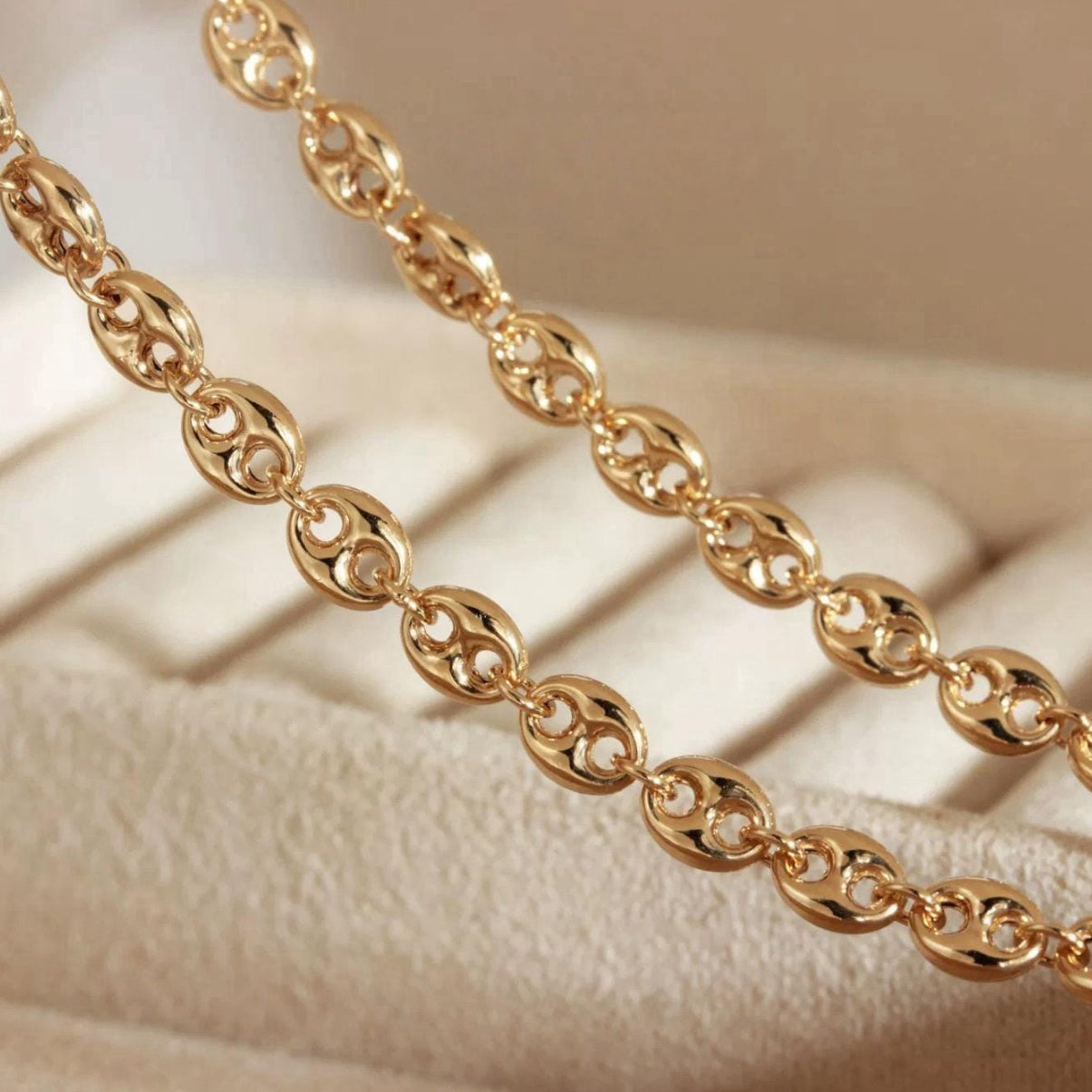 4mm Puffed Anchor Mariner Bracelet