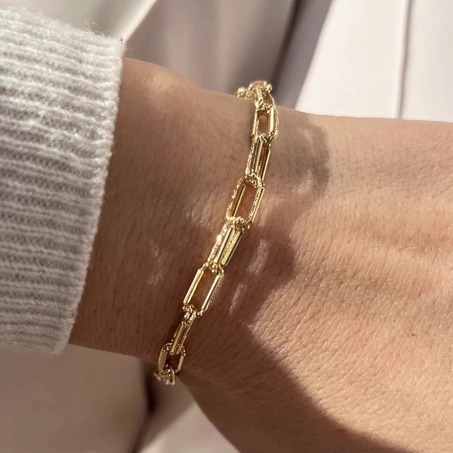 Chunky Paperclip Bracelet