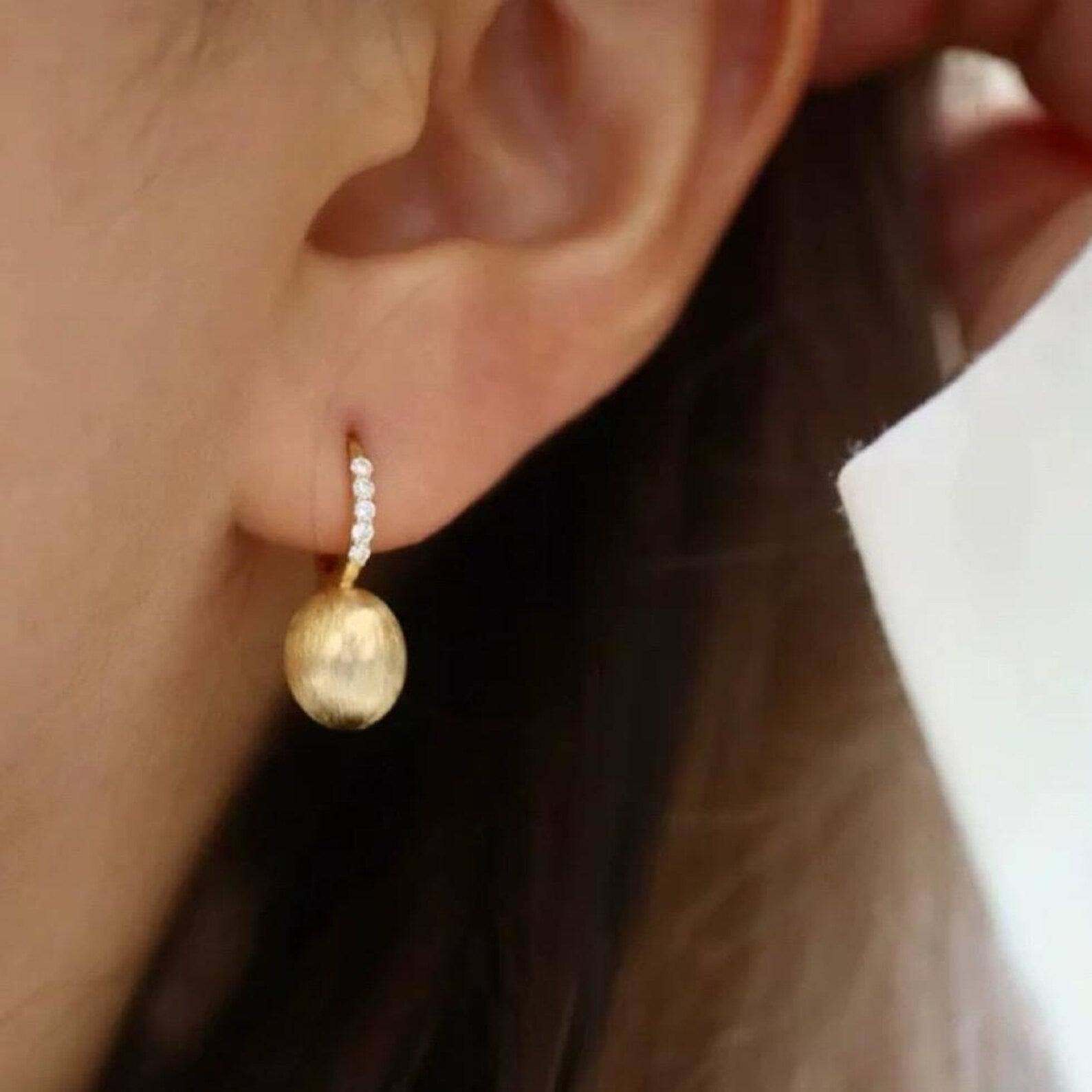Brush Ball Earrings With Diamonds