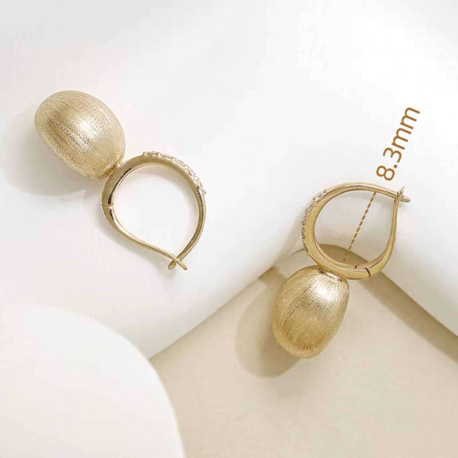 Brush Ball Earrings With Diamonds