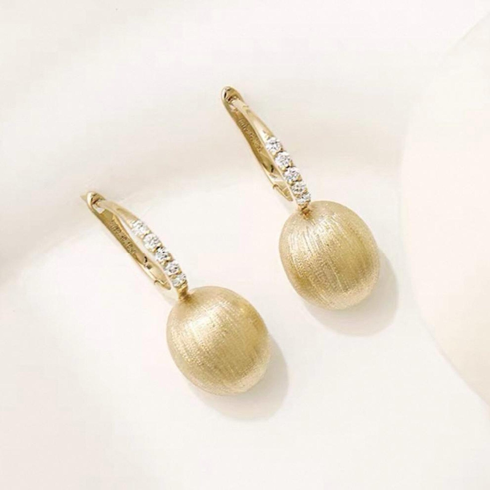 Brush Ball Earrings With Diamonds