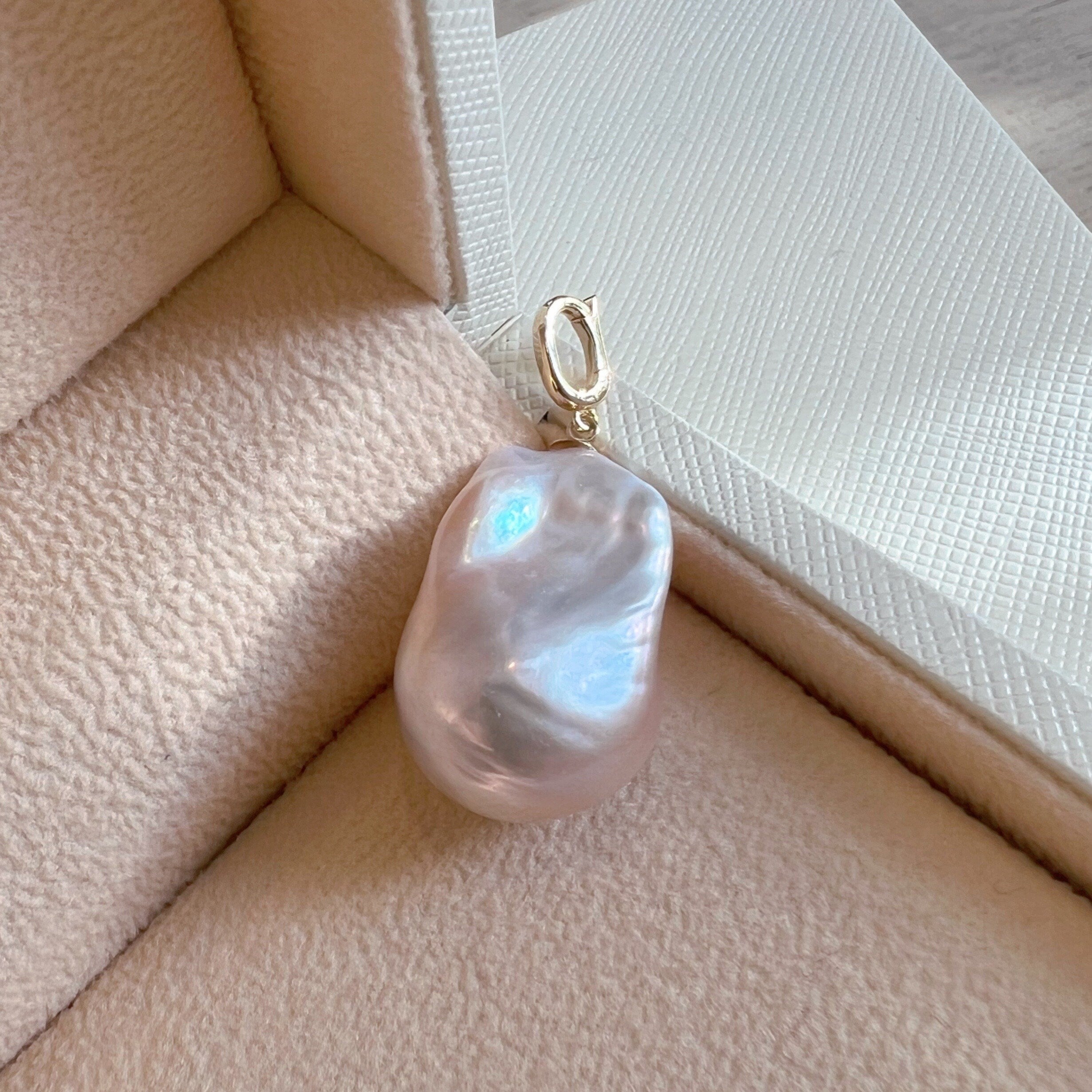 Baroque Pearl Charm