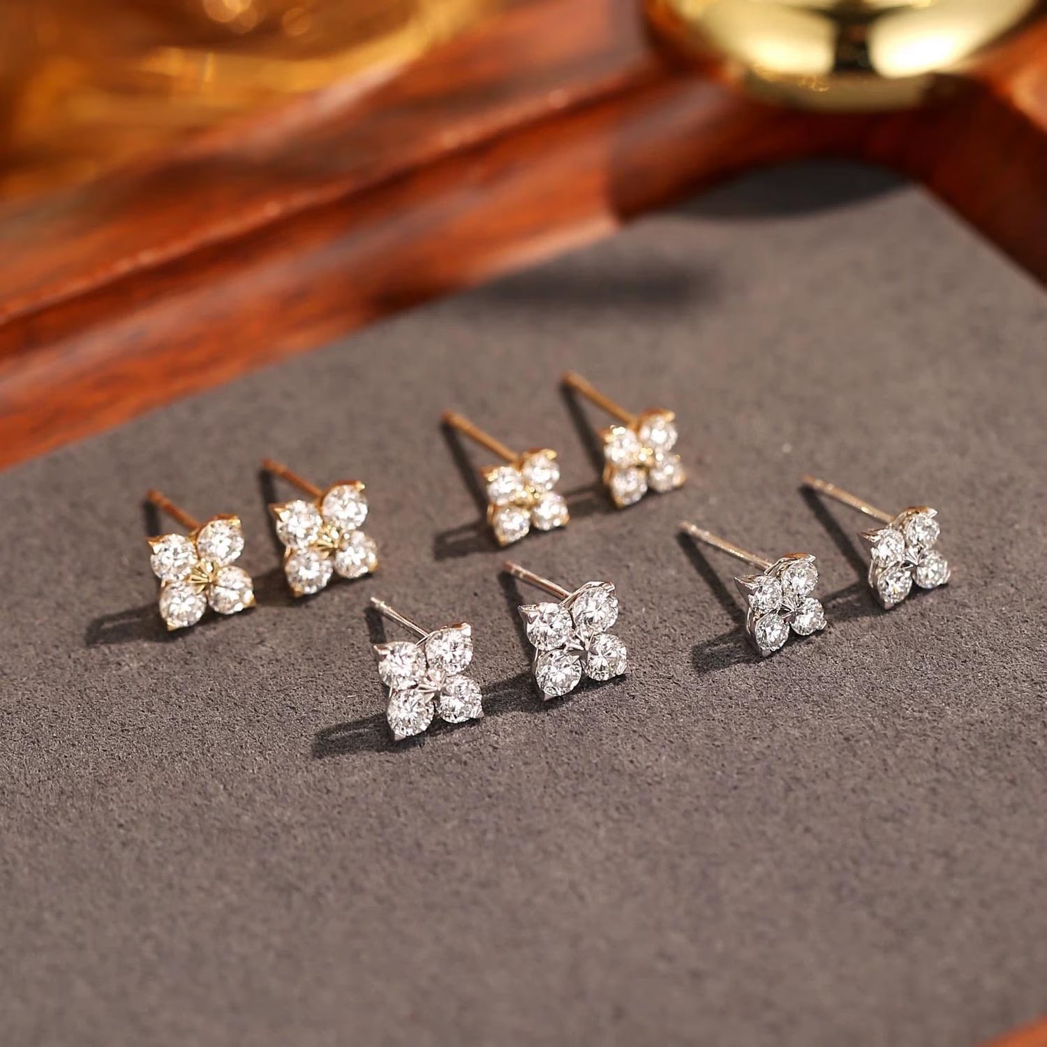 Mini Clover Studs