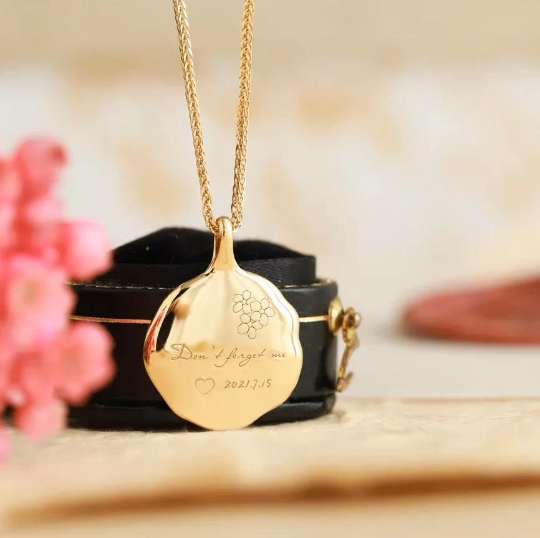 18K Solid Gold Mum Personalised Pendant Sealing Wax